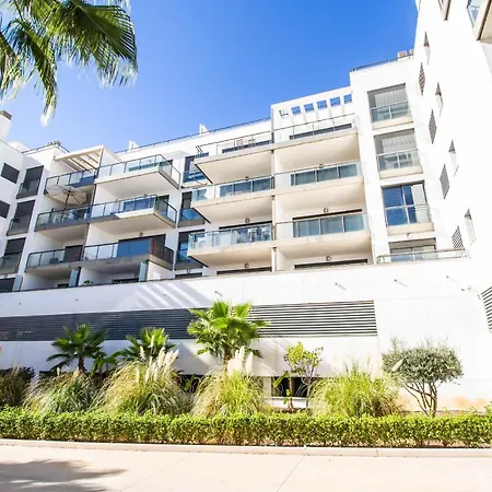 3082 Res Lomas De Campoamor Apartment