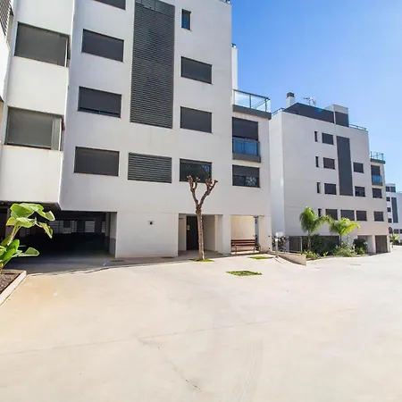 3082 Res Lomas De Campoamor *