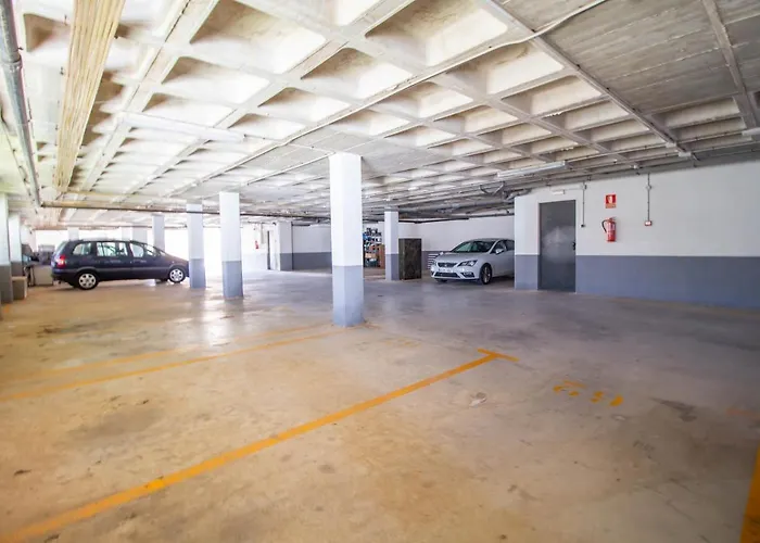 3082 Res Lomas De Campoamor *